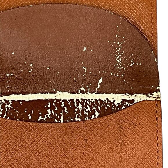 53. Louis Vuitton Monogram Coin Pouch - Picture 9 of 15